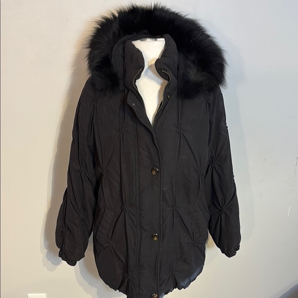 Gallery Black Puffer Jacket with Genuine Fox Fur Trim Size Small